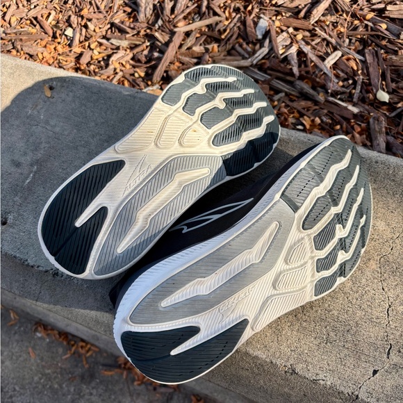 Men’s Altra experience form running shoes 11 - Picture 4 of 4